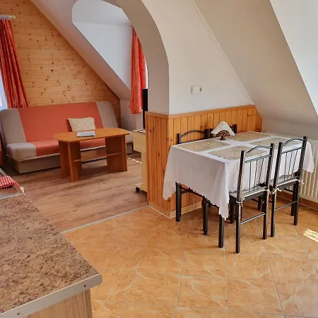 شقة Laguna Apartmanhaz *