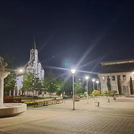 Lejlighed Laguna Apartmanhaz