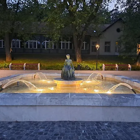 Lejlighed Laguna Apartmanhaz