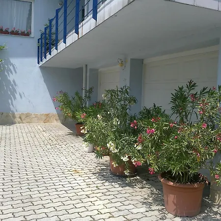 Laguna Apartmanhaz Apartment