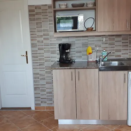 Lejlighed Laguna Apartmanhaz *