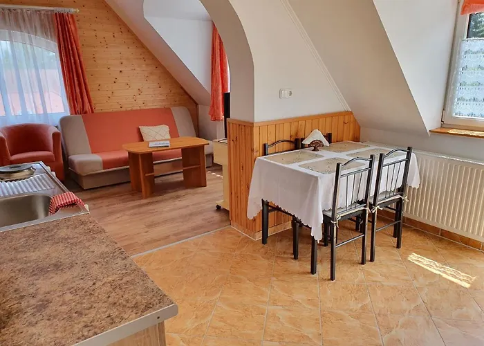 Appartamento Laguna Apartmanhaz *